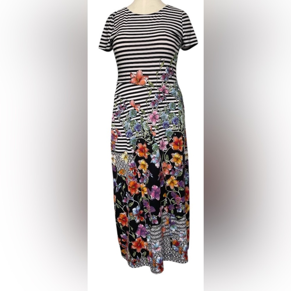 Black and White Asymmetrical Midi Dress for Resort Wear